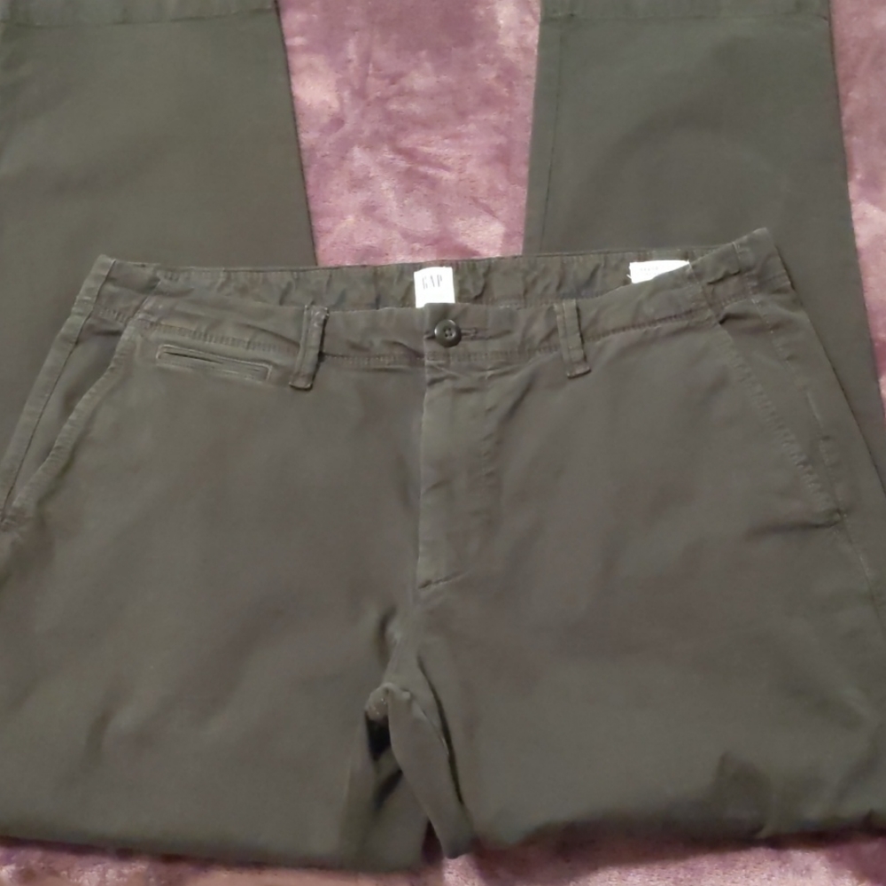 Gap Chinos 34W 30L